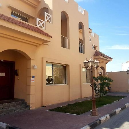 Diamond Hostel Doha Exteriör bild
