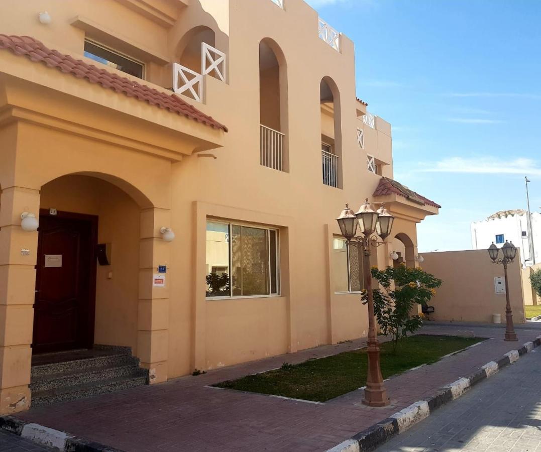 Diamond Hostel Doha Exteriör bild